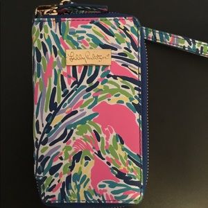 Lilly Pulitzer wristlet